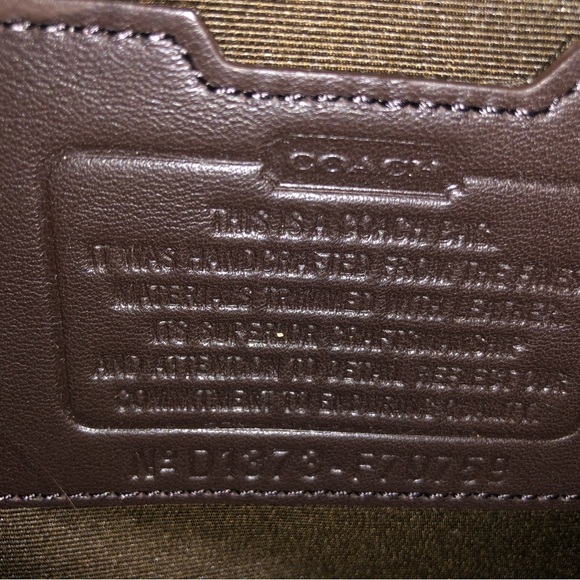 NWT Coach messenger laptop bag. Never used. Great condition. - Picture 3 of 5